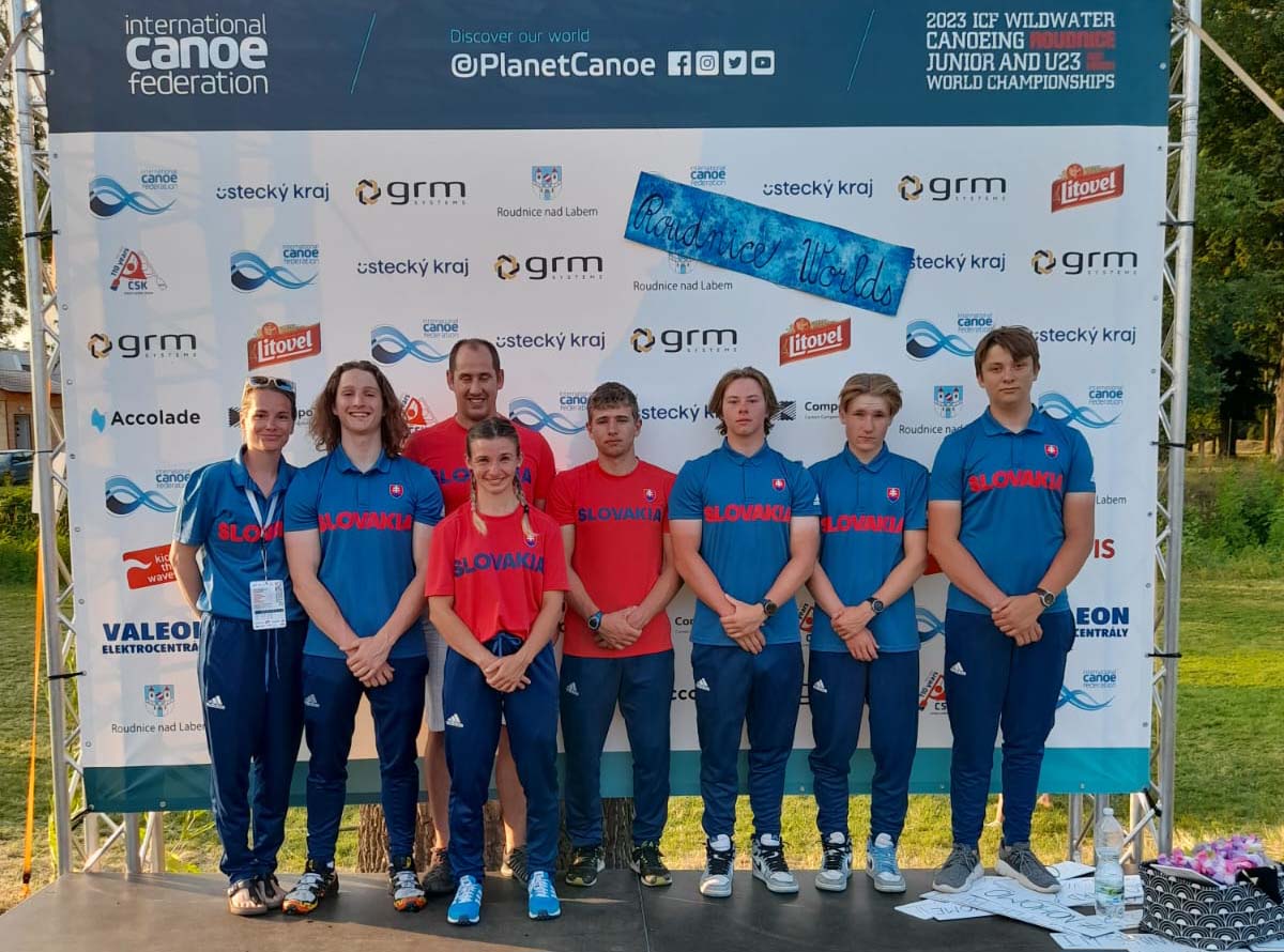 Mladý zjazdársky tím s medailovými ambíciami