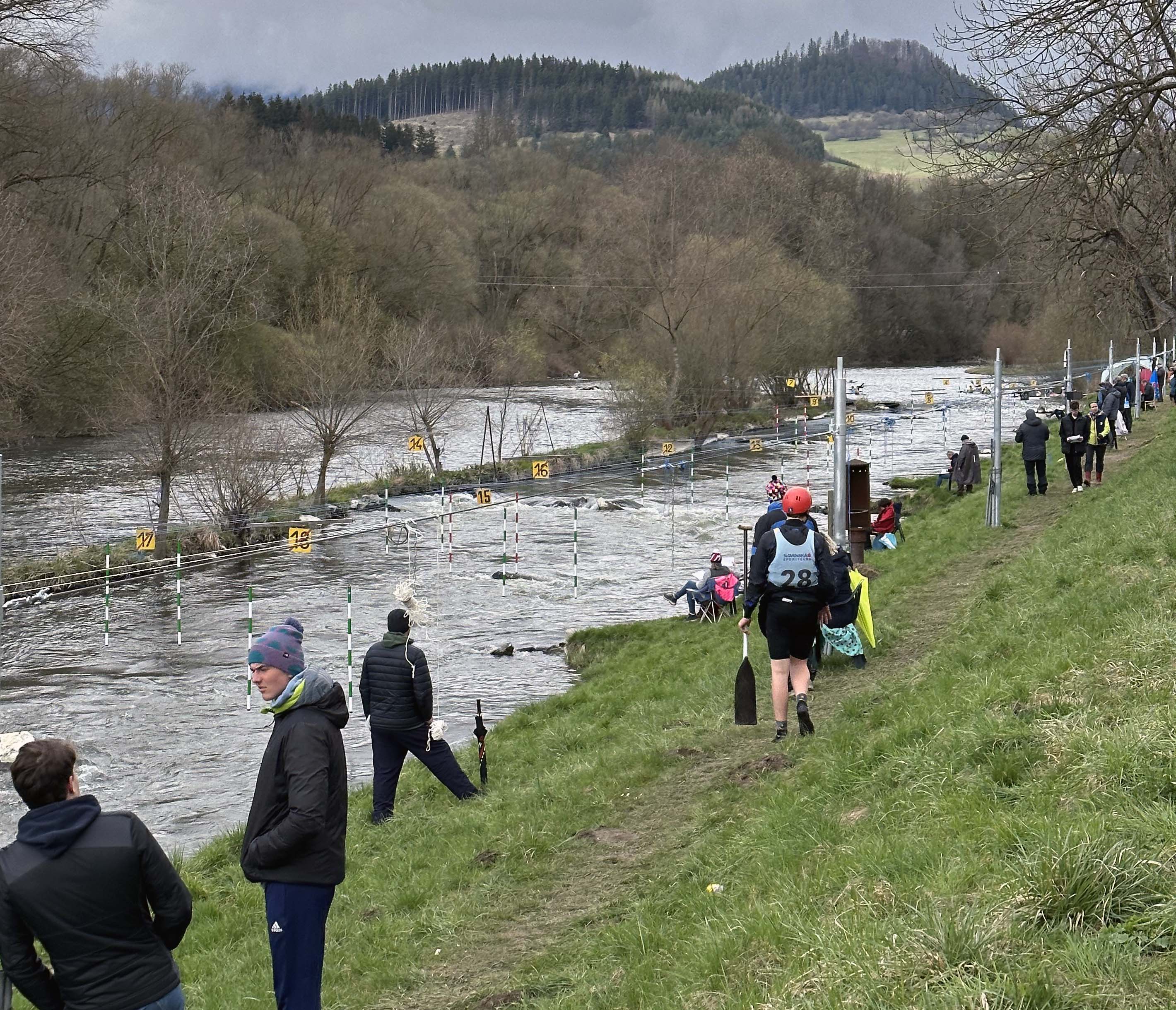 Memoriál M. Stanovského odštartoval domácu slalomársku sezónu aj s našimi olympionikmi   