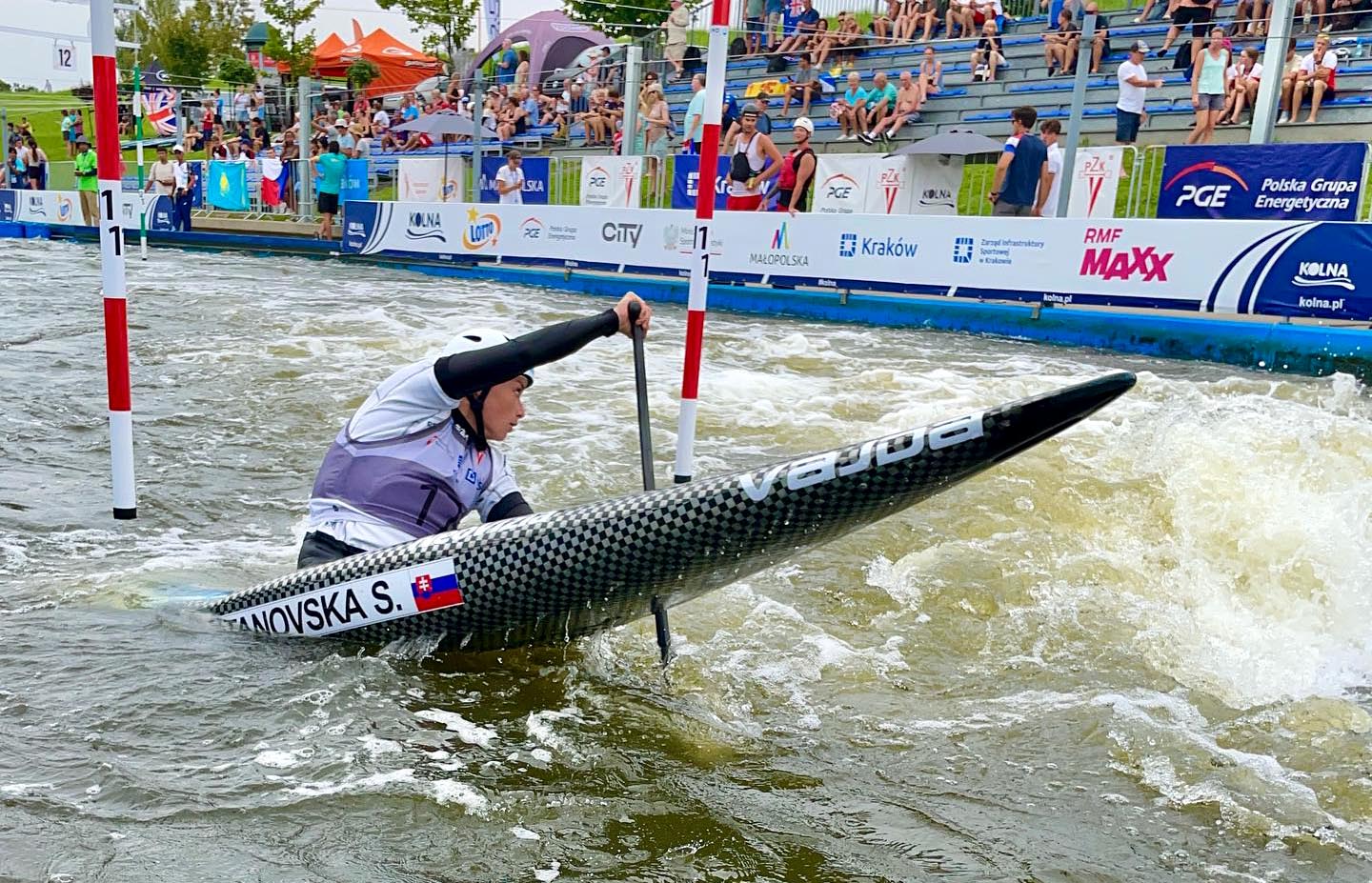 Stanovská vyhrala kvalifikáciu a 10 z 11 lodí ide do semifinále 
