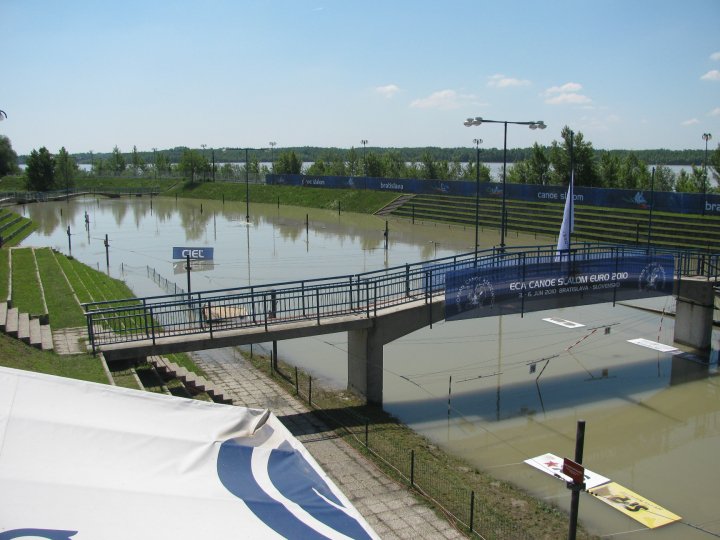 27979_1392945555976_6835166_n