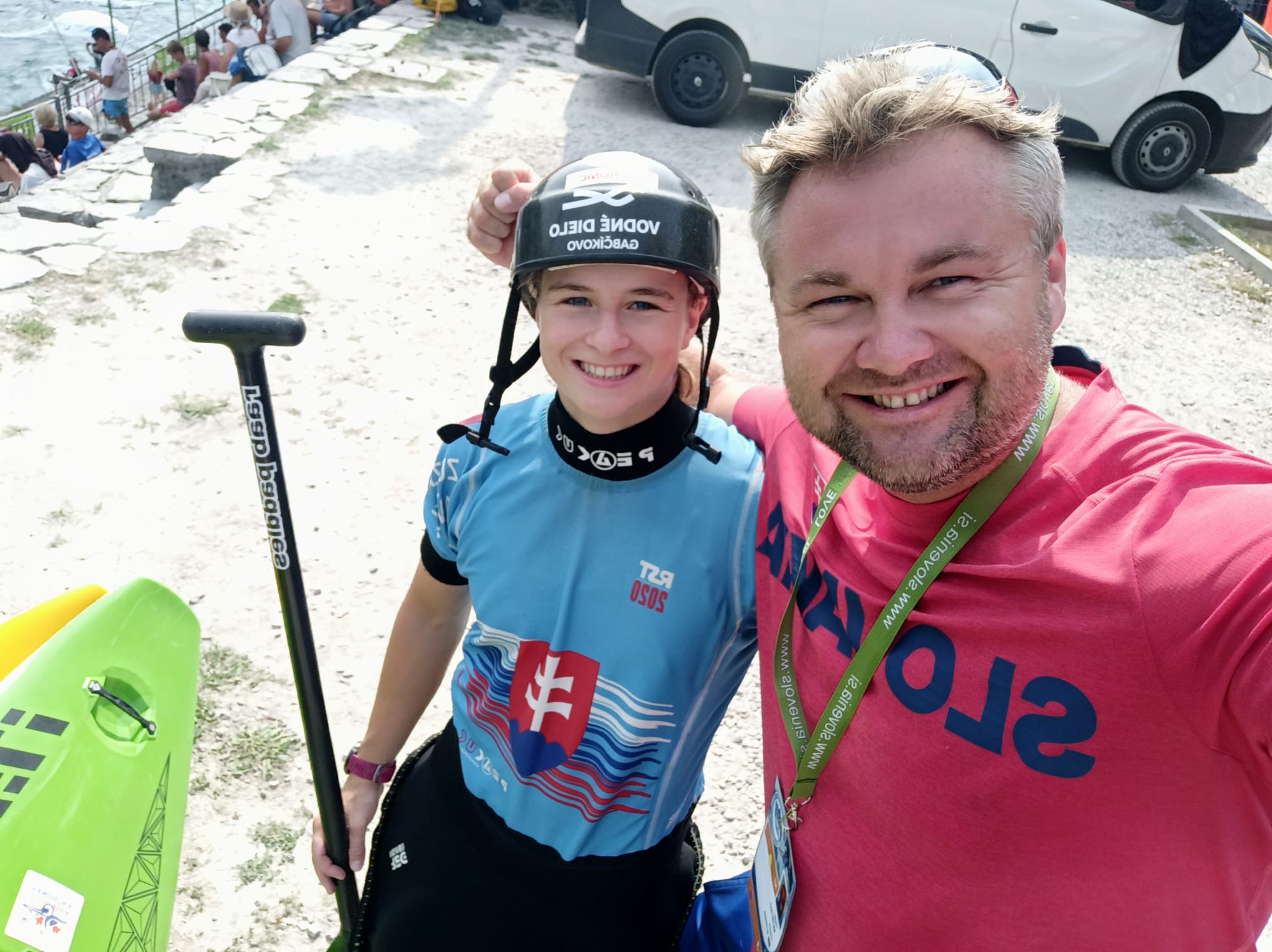 795f37ed-0908-4df6-8d53-3cc21848143c