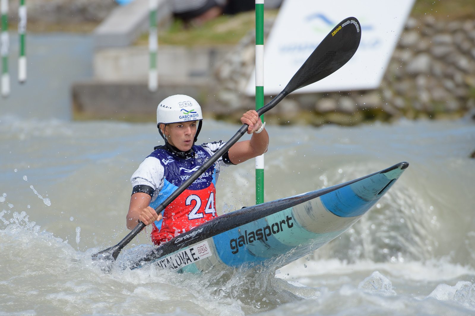 eliska_mintalova_icf_wc2_canoeslalom_21-06_2391