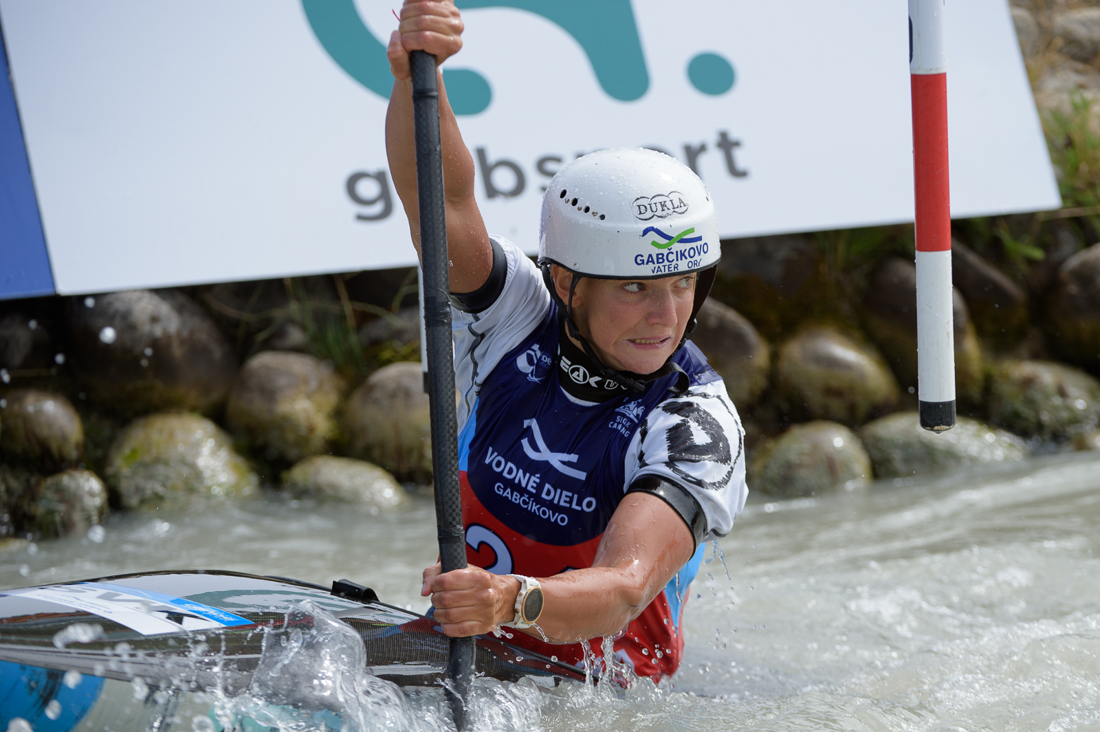 eliska_mintalova_icf_wc2_canoeslalom_21-06_2415_1