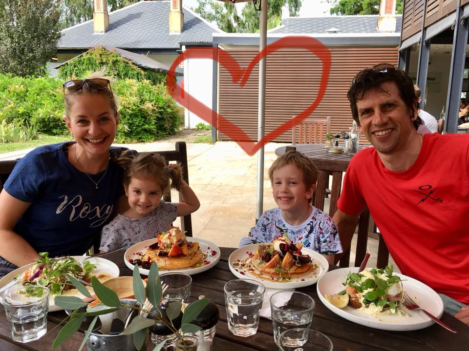 52543516_10216447647936373_1509165677187956736_n